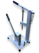 Furador de Coco Branco Profissional com Facão